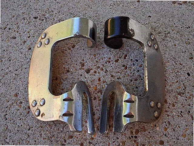 Chrome Old School BMX rear frame stands curved design foot pegs