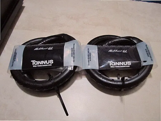 Pair of Tannus Aither 1.1 Solid Foam Bike Tires 20x1.25" NEW